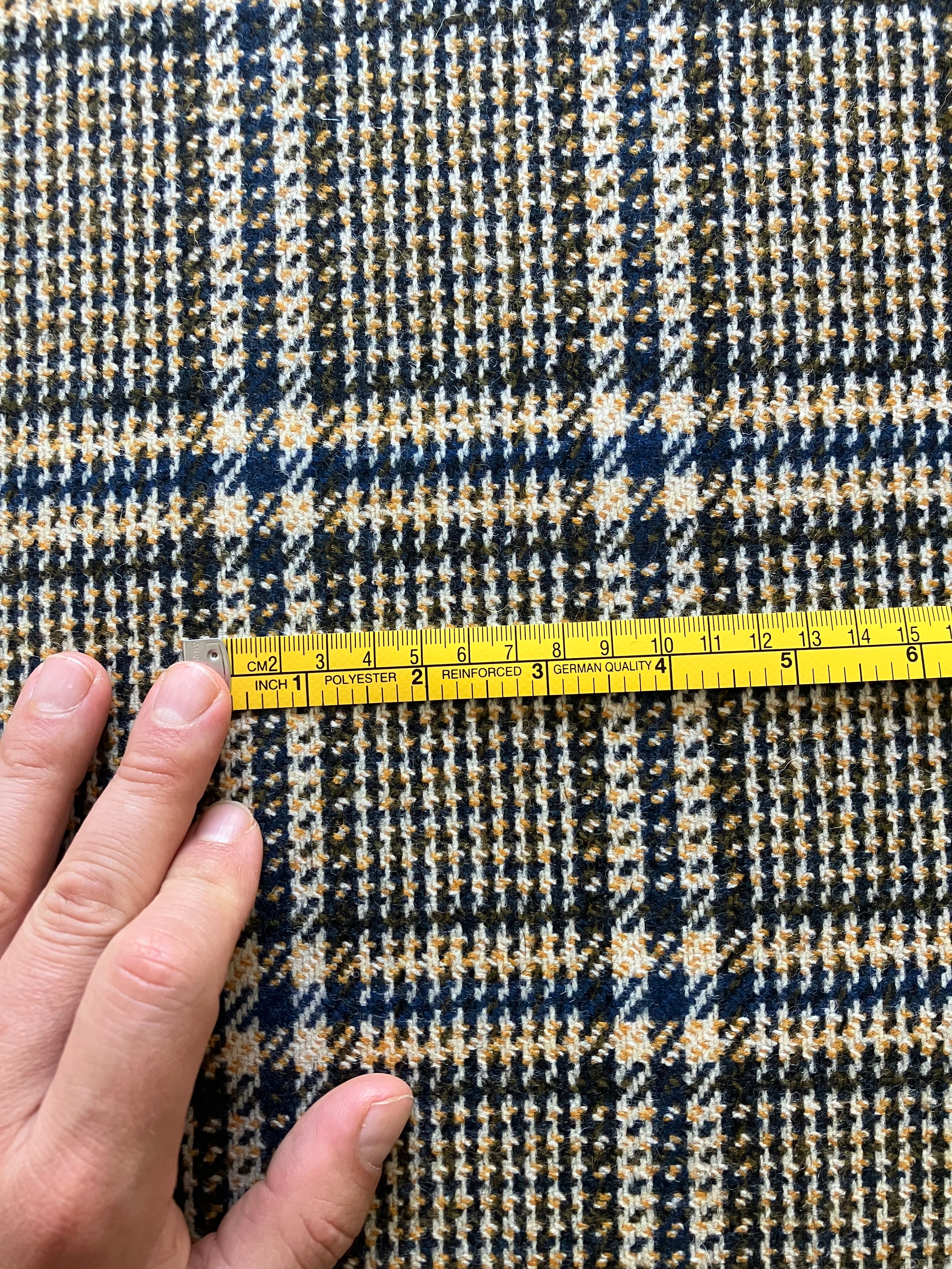 PFS054 - 100% Wool Tweed Oversized Check - White/Gold/Blue (6.0m)
