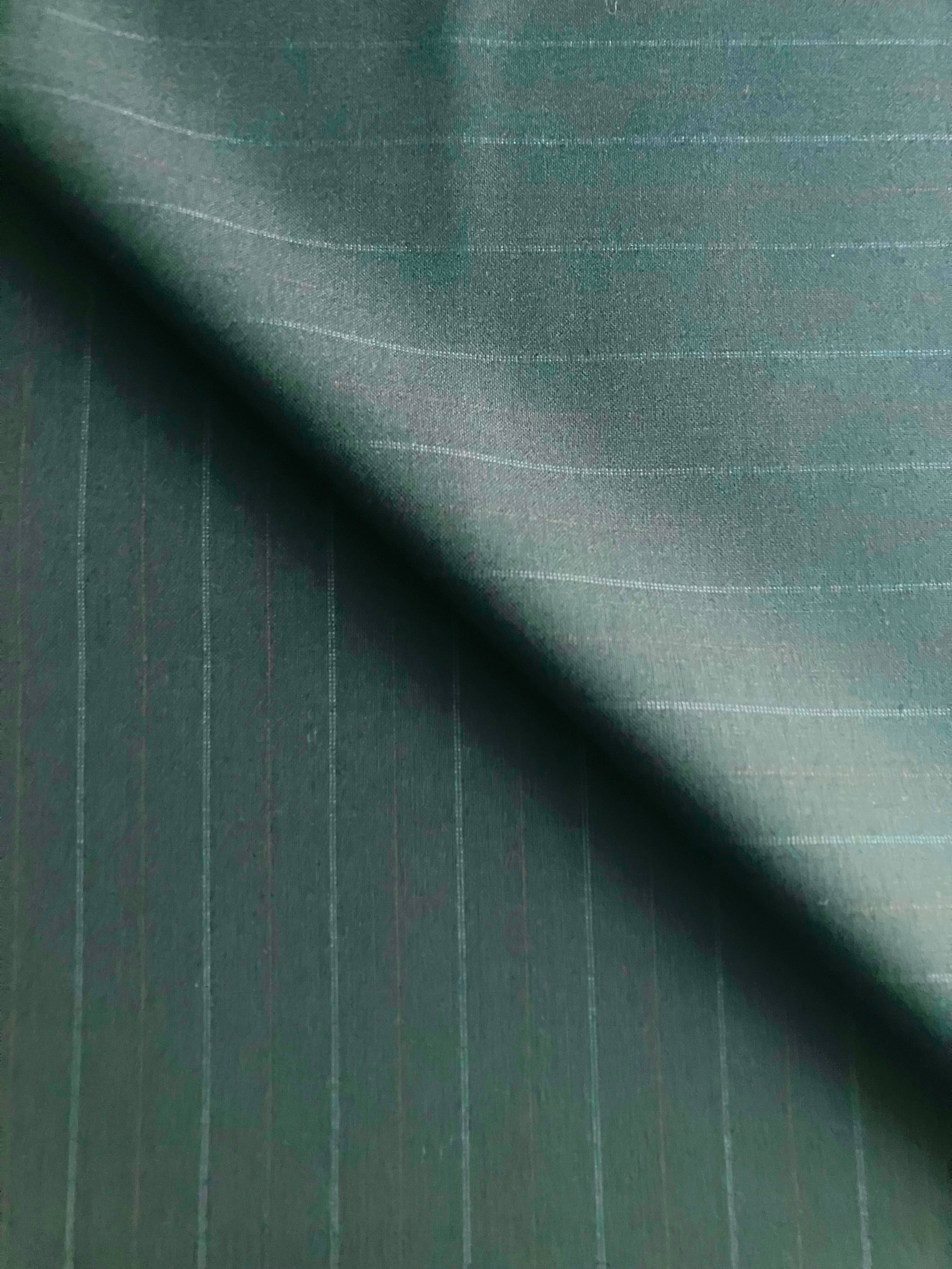 PFS015 - 100% Super 120’s & Cashmere Pinstripe Suiting - Bottle Green/White/Red (4.9m)