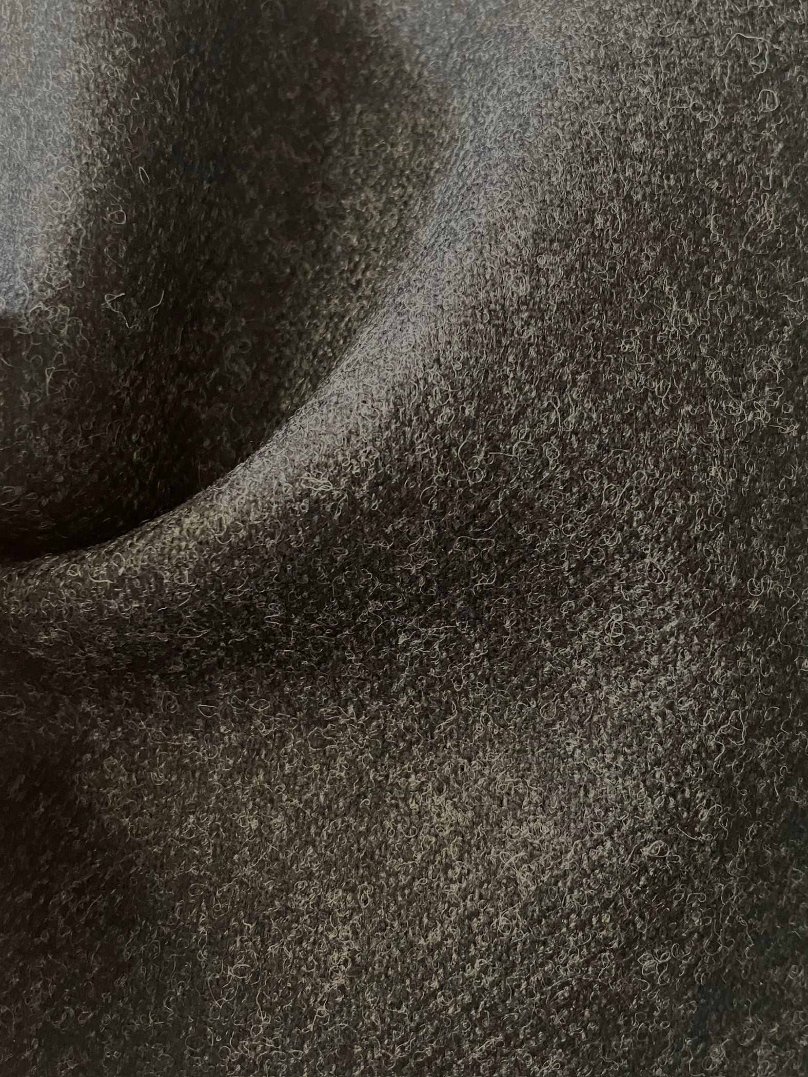 PF224 Lambswool-Cashmere Flannel Suiting - Charcoal