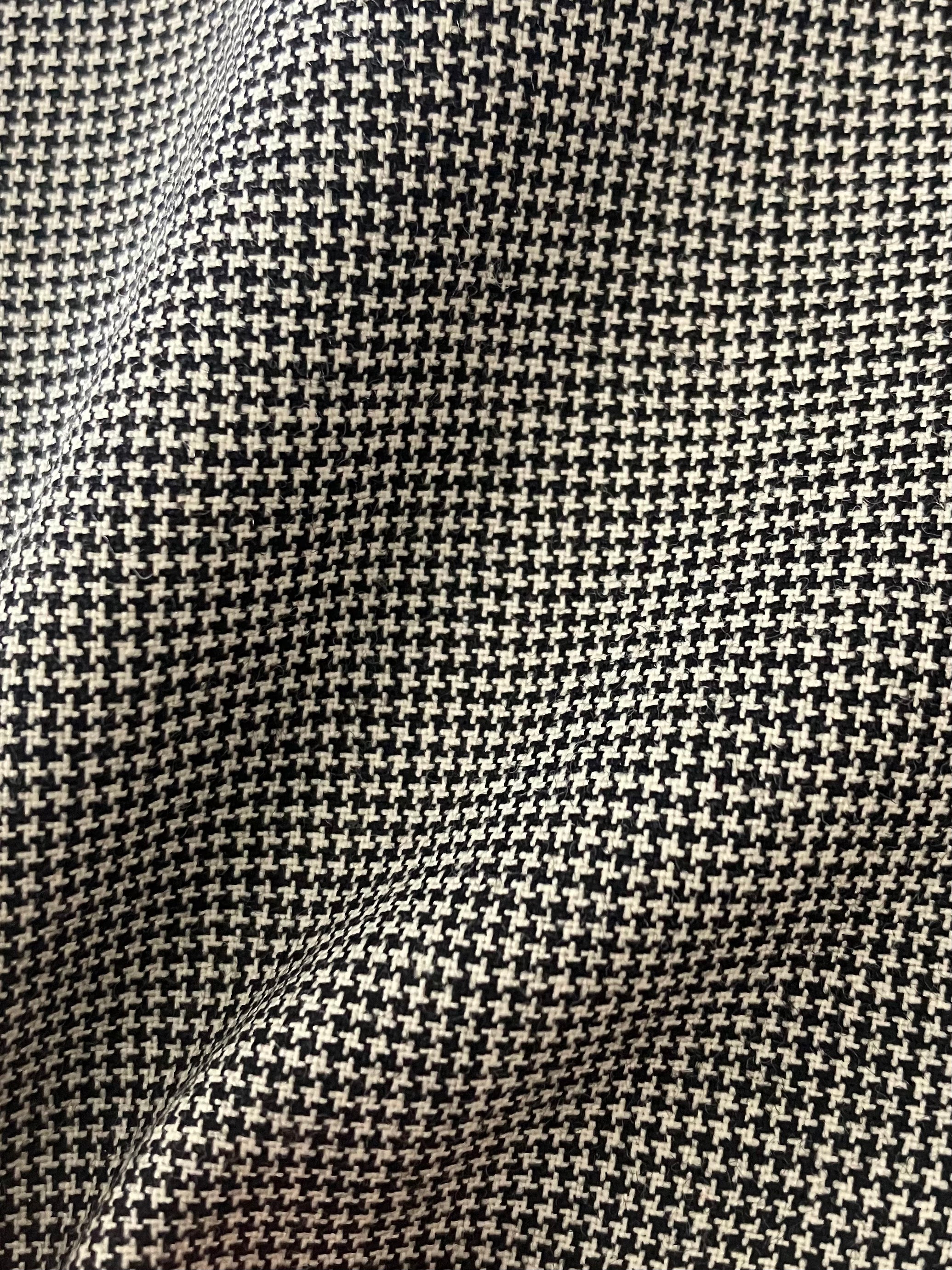 PF199 Pure Wool Pied de Poule Suiting - Black/White