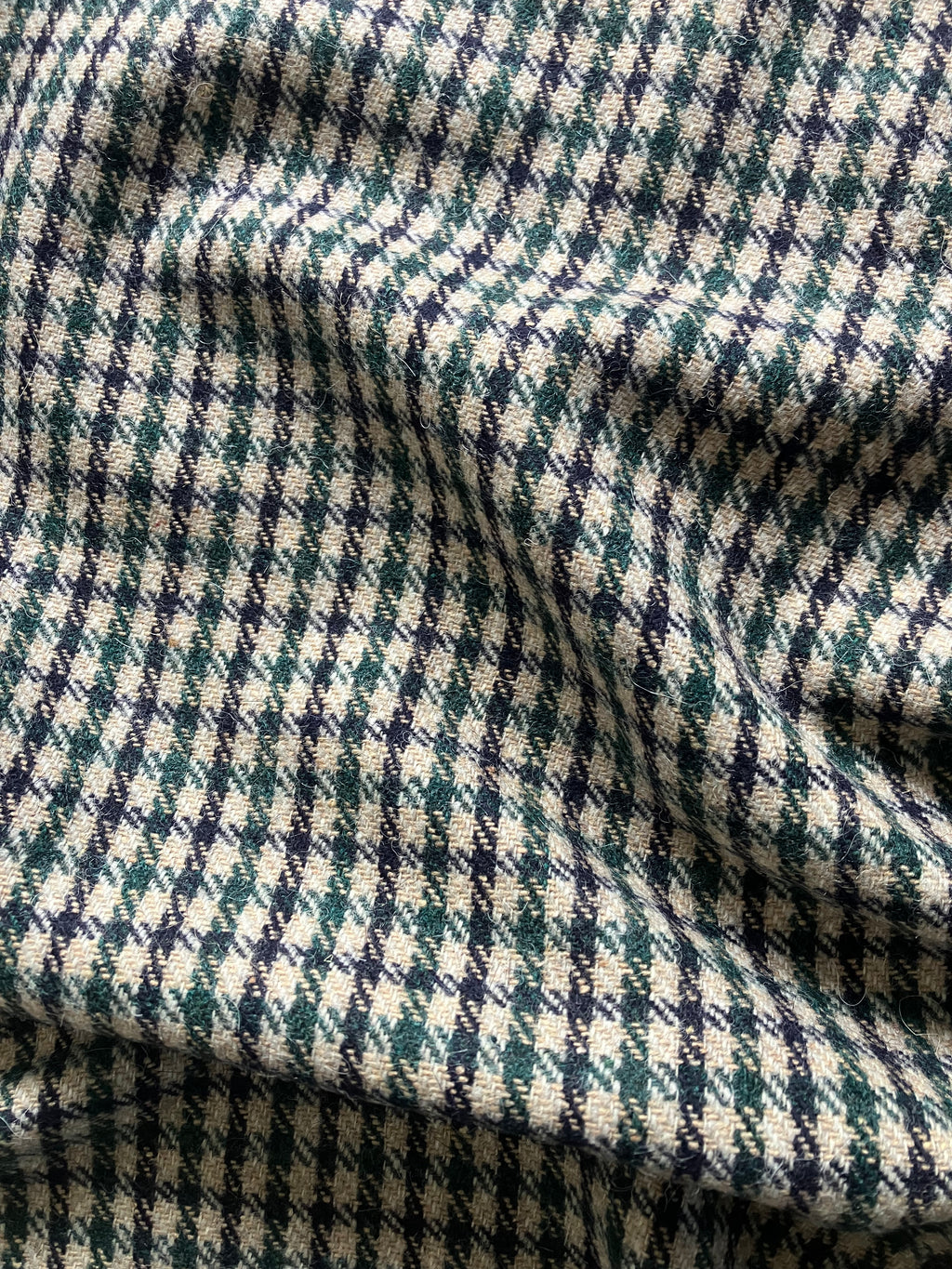 PFS075 - Pure Wool Gunclub - Cream, Navy, Green (3.7m)