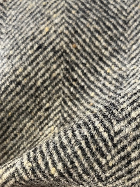 PF230 Genuine Irish Donegal Herringbone Coating - Black/White